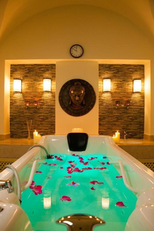 Aquaperla Hotel & Spa Chişinău Eksteriør billede